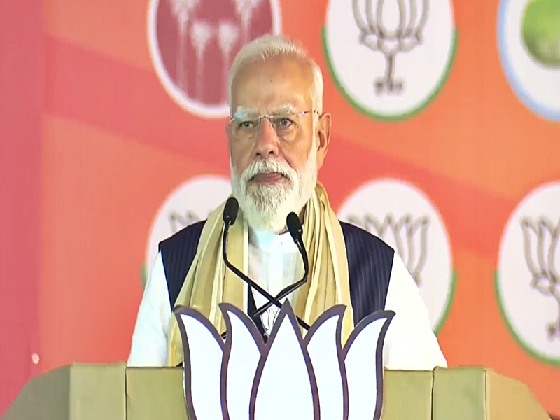 PM Modi addressing the Tiruvalla rally in Kerala PM Modi addressing the Tiruvalla rally in Kerala