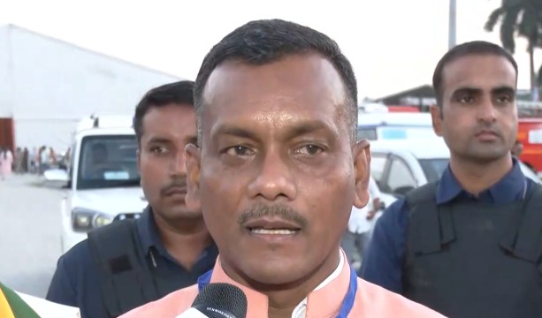 BJP MP discussing women's reservation bill implementation in Parliament BJP MP discussing women's reservation bill implementation in Parliament