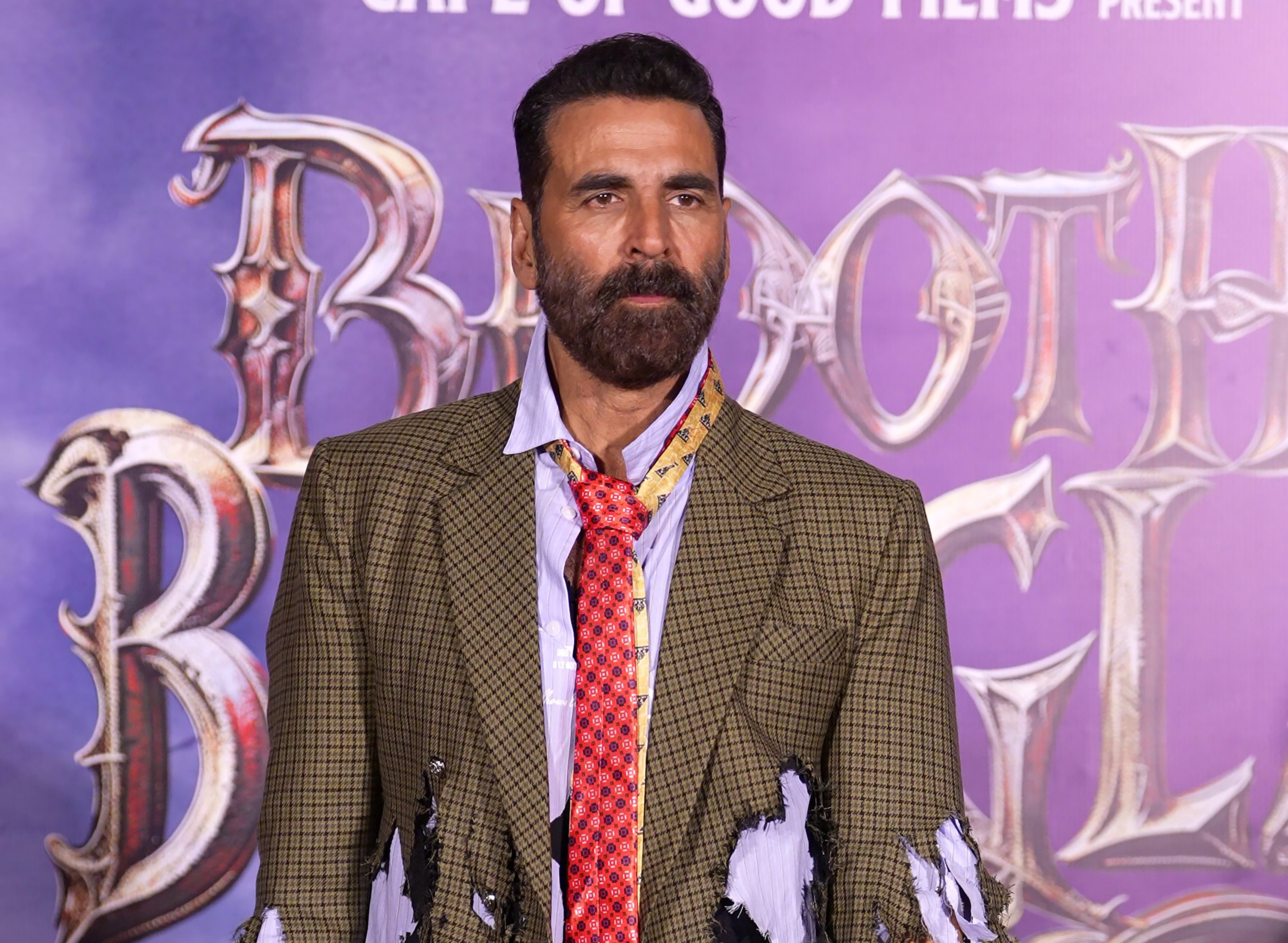 Akshay Kumar performing a stunt for Bhooth Bangla movie Akshay Kumar performing a stunt for Bhooth Bangla movie