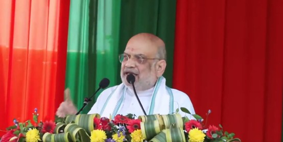 Amit Shah addressing election rally in Assam criticising Kharge poisonous snake remark Amit Shah addressing election rally in Assam criticising Kharge poisonous snake remark