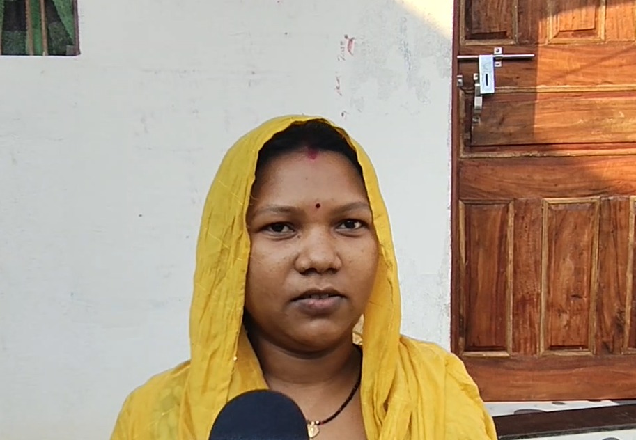 Baiga tribe family outside new concrete home built under PM-JANMAN scheme Baiga tribe family outside new concrete home built under PM-JANMAN scheme
