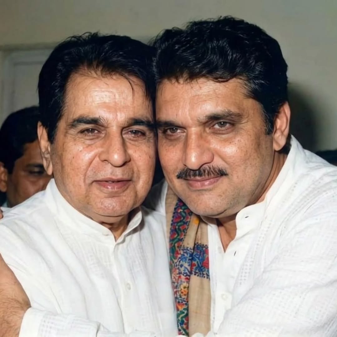Raza Murad and Dilip Kumar together in a memorable photo Raza Murad and Dilip Kumar together in a memorable photo