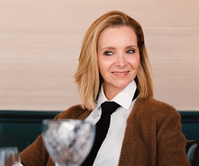 Lisa Kudrow in Analyze This film scene Lisa Kudrow in Analyze This film scene
