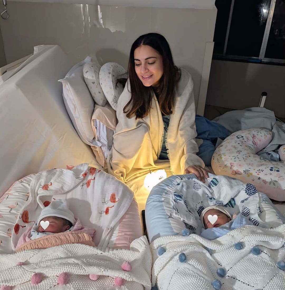 Shraddha Arya twin babies Siya and Shaurya sleeping in bedroom Shraddha Arya twin babies Siya and Shaurya sleeping in bedroom
