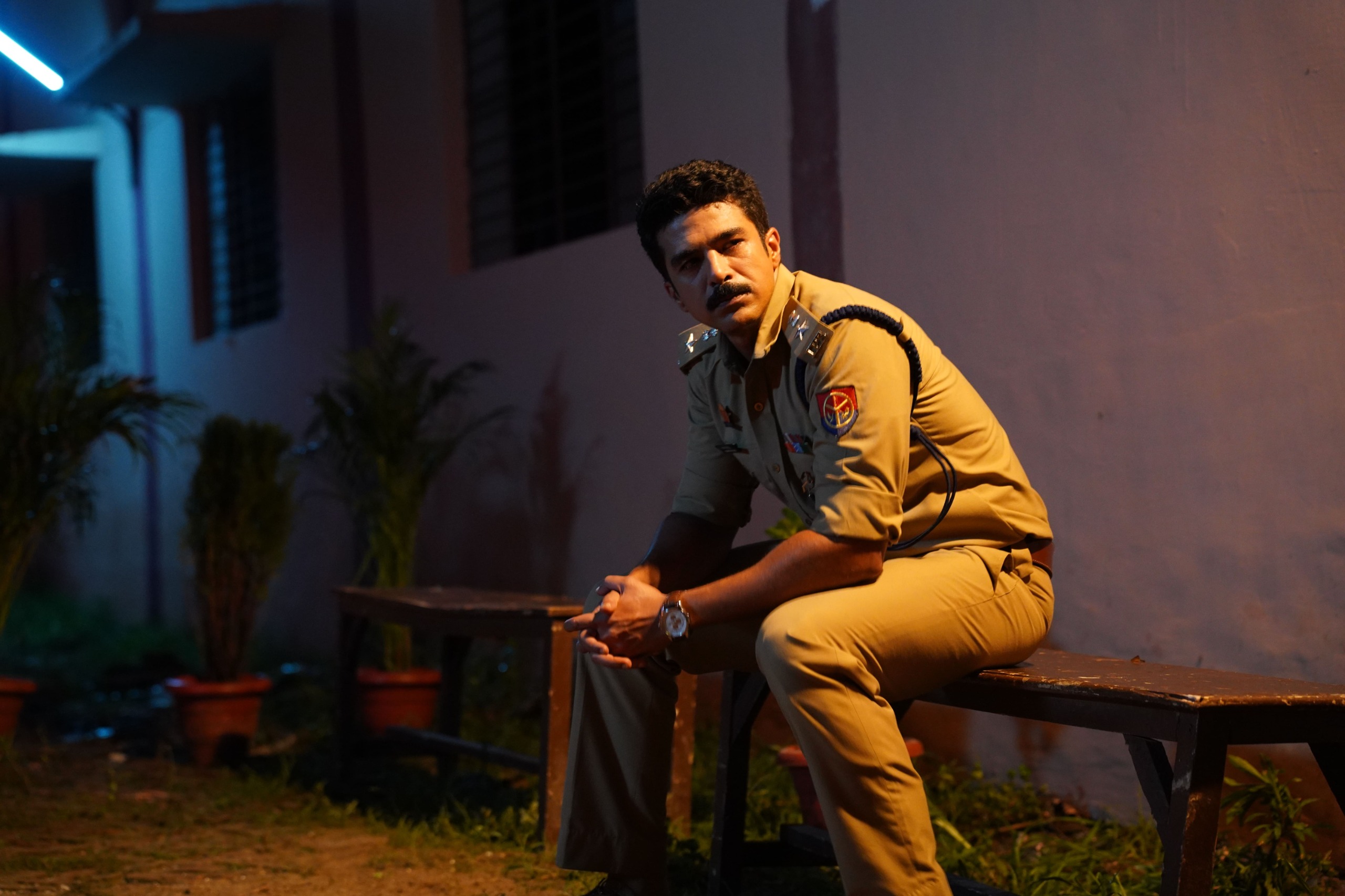 Saqib Saleem as SSP Samardeep in Kaptaan movie still Saqib Saleem as SSP Samardeep in Kaptaan movie still