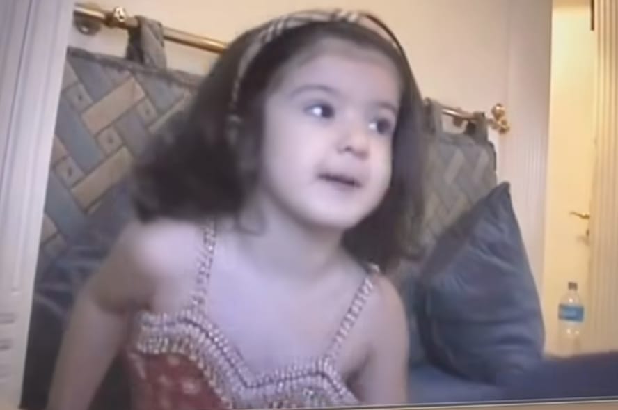 Shanaya Kapoor childhood throwback video with father Sanjay Kapoor Shanaya Kapoor childhood throwback video with father Sanjay Kapoor