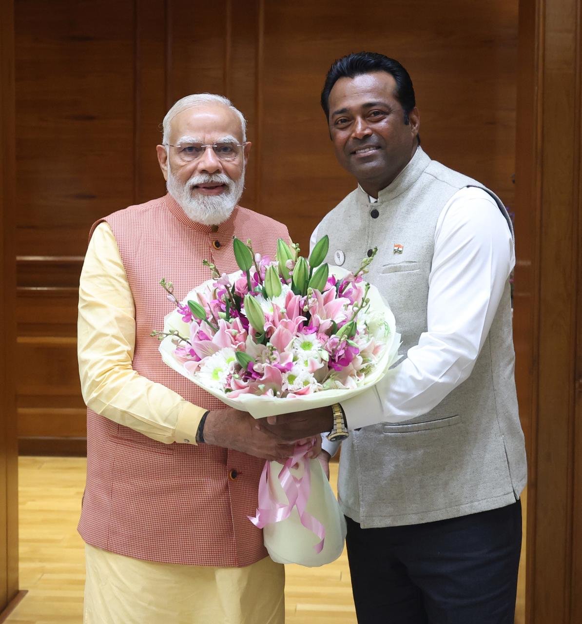 Leander Paes and Prime Minister Narendra Modi meeting after BJP joining Leander Paes and Prime Minister Narendra Modi meeting after BJP joining