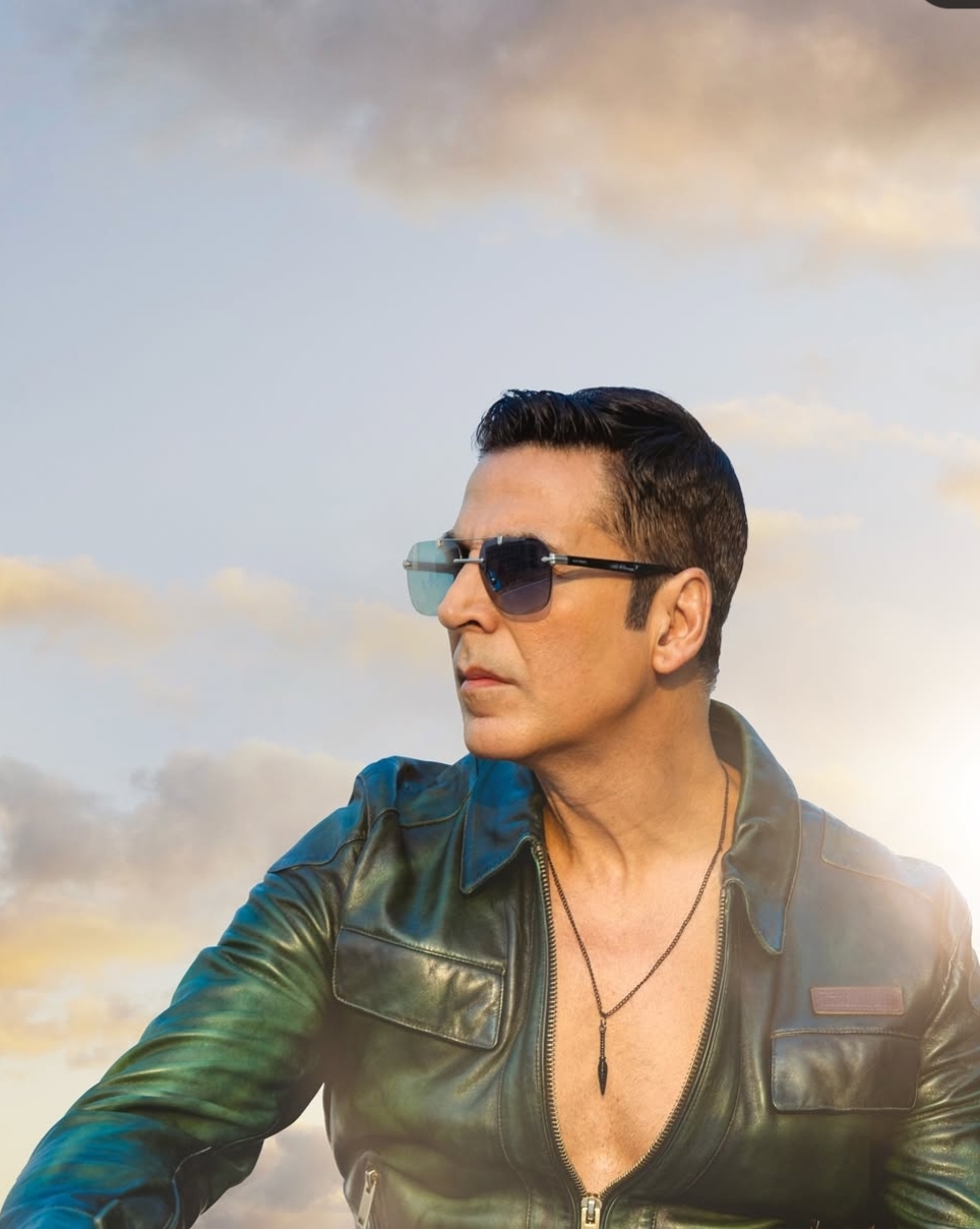 Akshay Kumar discussing football acting drama in interview Akshay Kumar discussing football acting drama in interview