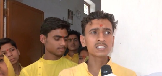 Gautam Adani participating in Yajna ceremony at Shri Nihshulk Gurukul in Ayodhya Gautam Adani participating in Yajna ceremony at Shri Nihshulk Gurukul in Ayodhya