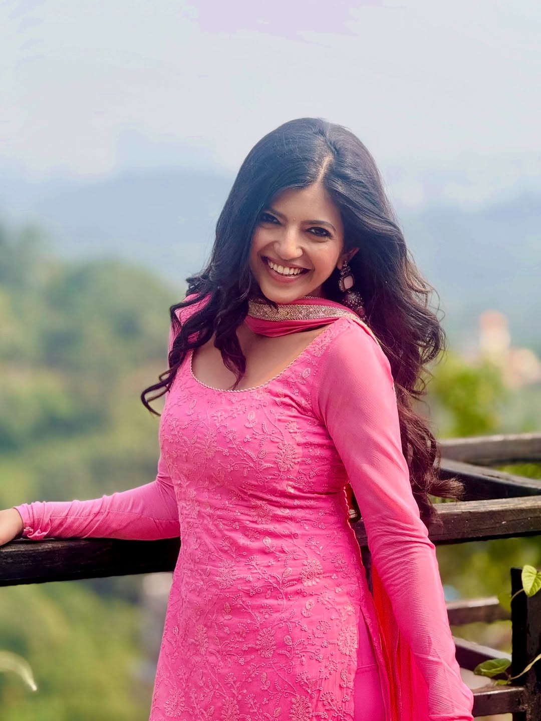 Gouri Agarwal as Kirti in Jaane Anjaane Hum Mile Gouri Agarwal as Kirti in Jaane Anjaane Hum Mile
