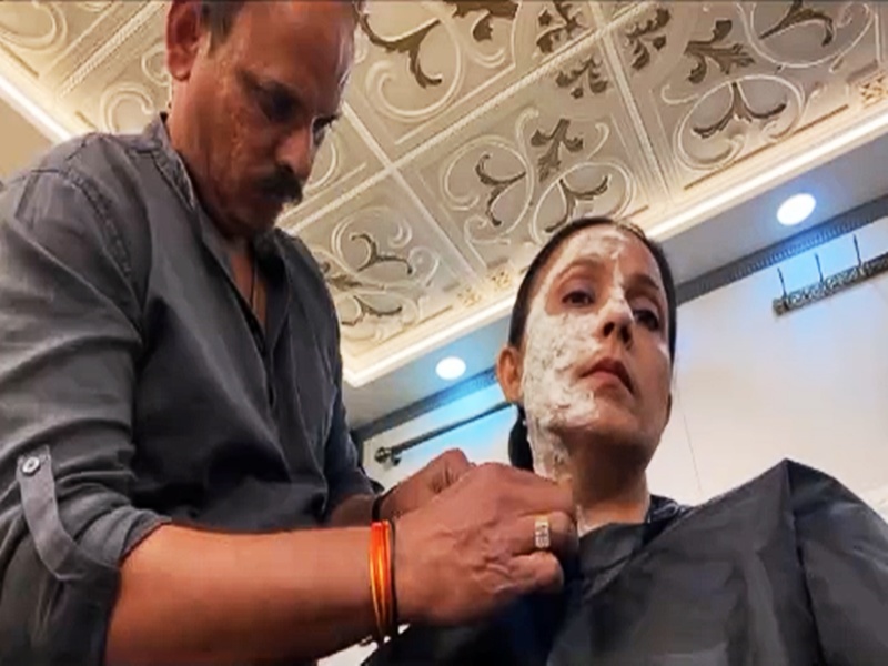 Meghna Malik getting prosthetics makeup for Sankalp web series Meghna Malik getting prosthetics makeup for Sankalp web series