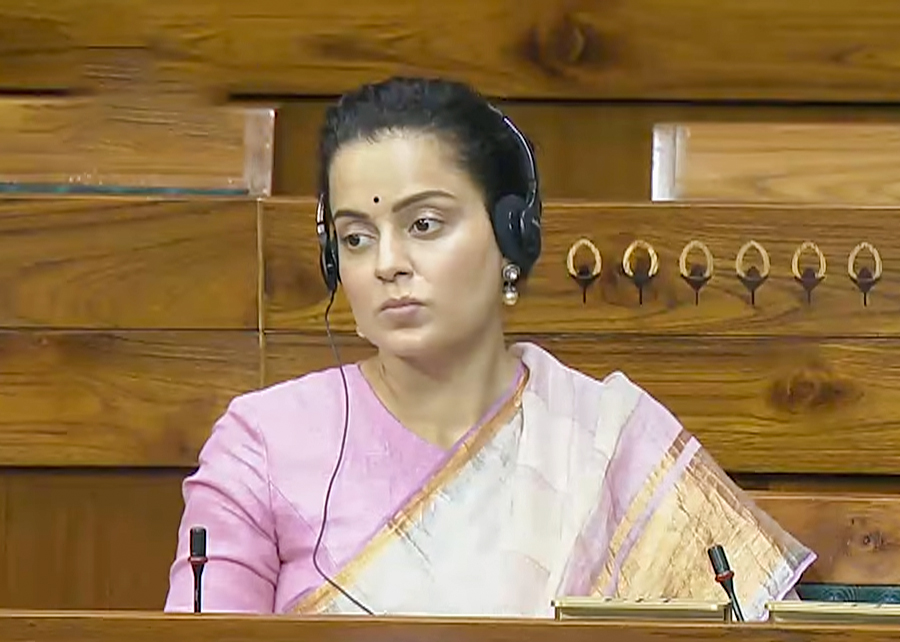 Kangana Ranaut speaking in Parliament about PM Modi and feminism Kangana Ranaut speaking in Parliament about PM Modi and feminism