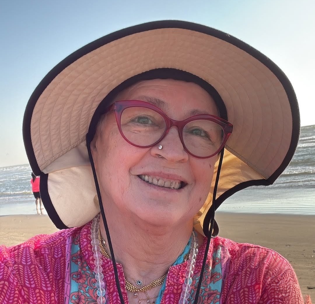 Nafisa Ali shows her abdominal cancer surgery scar on Instagram Nafisa Ali shows her abdominal cancer surgery scar on Instagram