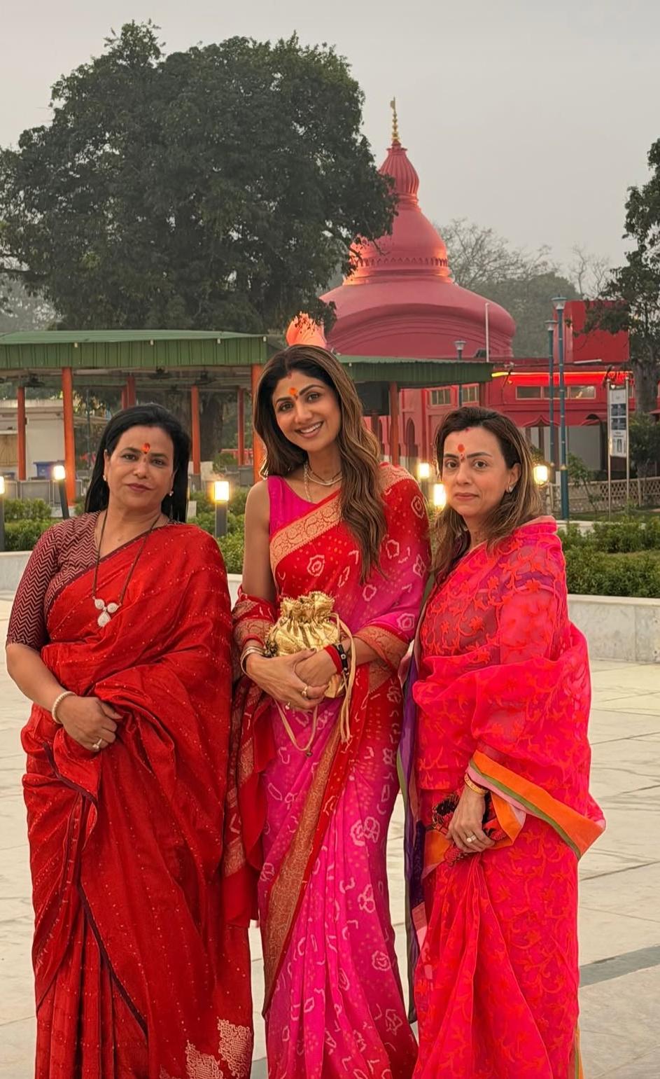 Shilpa Shetty at Tripurasundari Shaktipeeth wearing pink saree Shilpa Shetty at Tripurasundari Shaktipeeth wearing pink saree