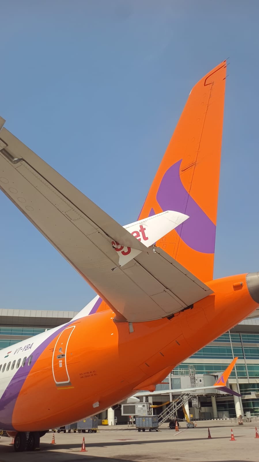 SpiceJet and Akasa Air aircraft involved in ground collision at Delhi airport SpiceJet and Akasa Air aircraft involved in ground collision at Delhi airport