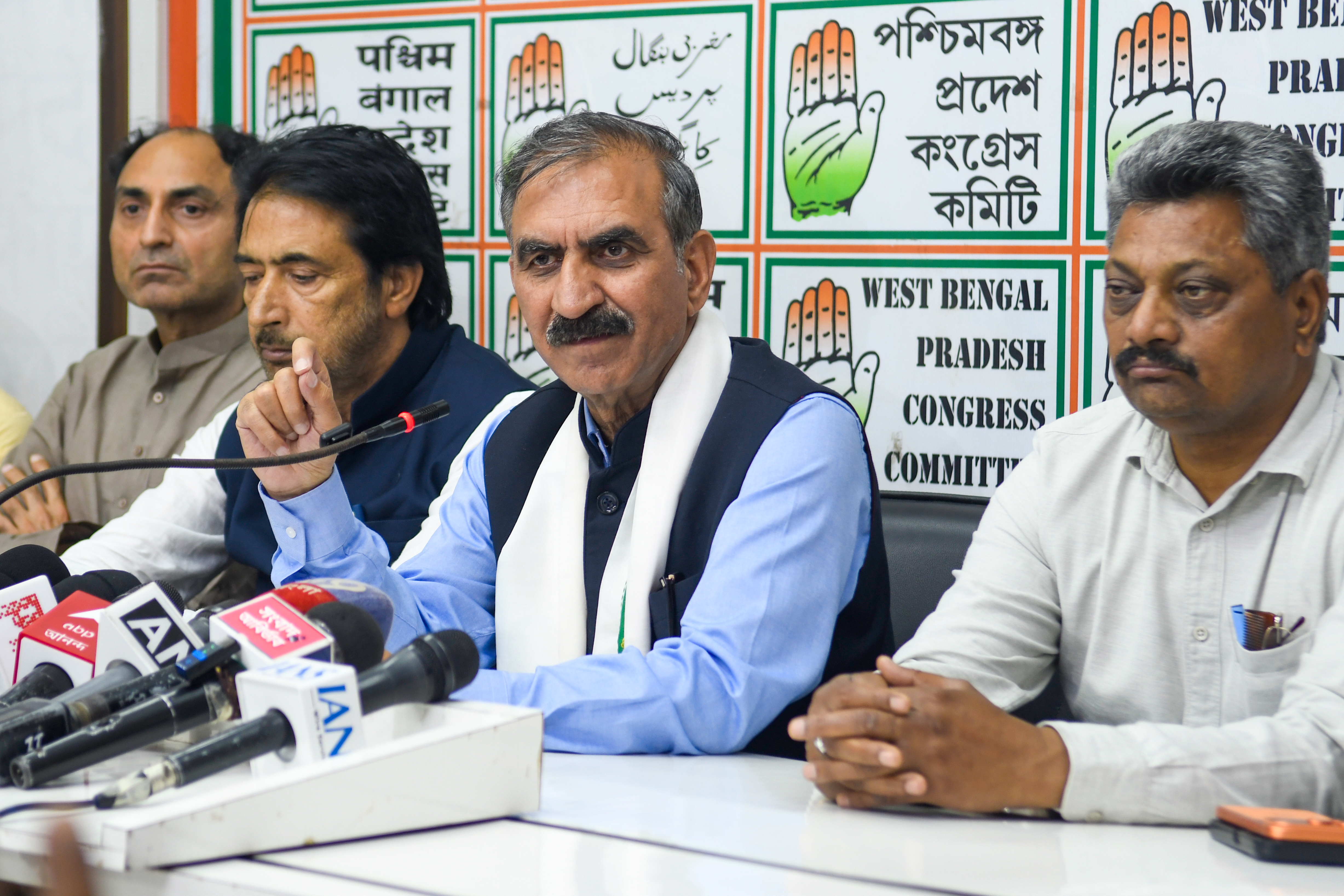 Himachal Chief Minister Sukhu speaking about Congress and BJP in West Bengal elections Himachal Chief Minister Sukhu speaking about Congress and BJP in West Bengal elections