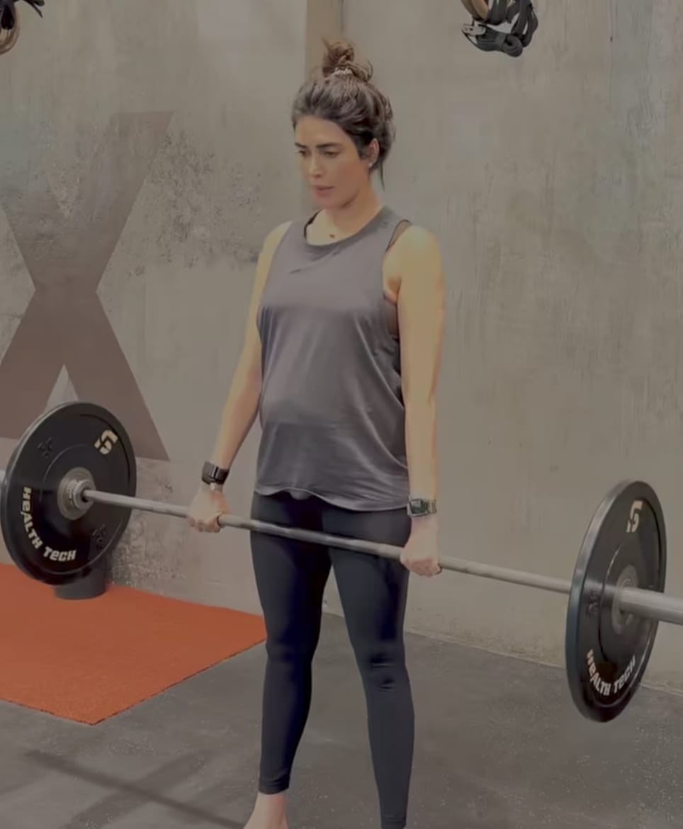 Karishma Tanna pregnancy workout at gym with baby bump visible Karishma Tanna pregnancy workout at gym with baby bump visible