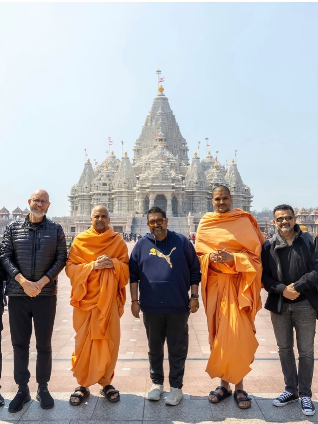 Shankar Ehsaan Loy at Akshardham Swaminarayan temple in New Jersey Shankar Ehsaan Loy at Akshardham Swaminarayan temple in New Jersey