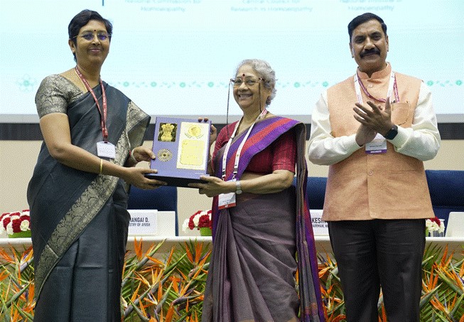 Ayush Ministry officials and homoeopathy students at integrative healthcare event Ayush Ministry officials and homoeopathy students at integrative healthcare event
