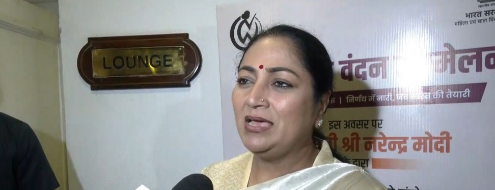Delhi Chief Minister Rekha Gupta speaking about Women's Reservation Bill Delhi Chief Minister Rekha Gupta speaking about Women's Reservation Bill