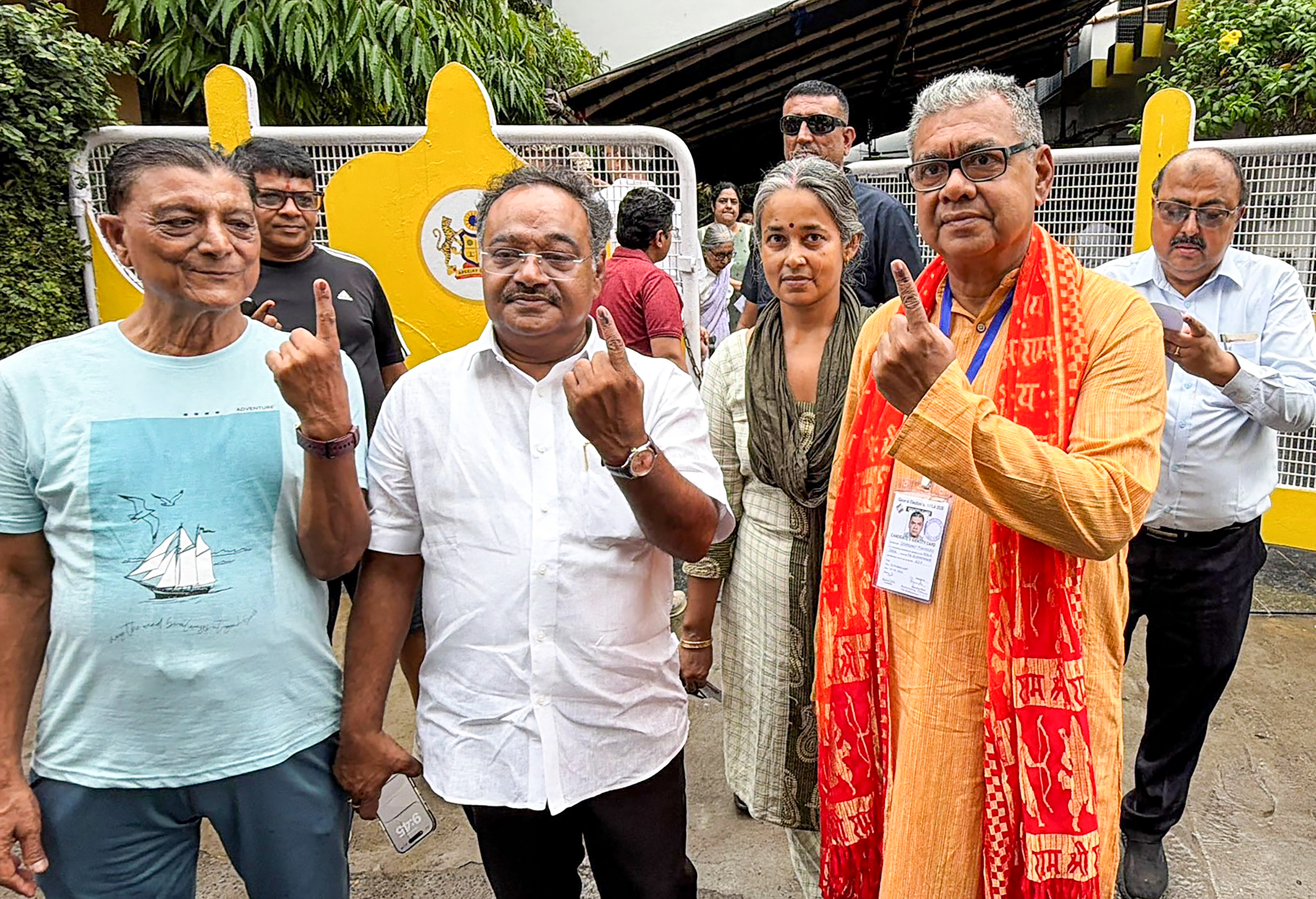 BJP clear majority predicted in Bengal Assembly exit poll BJP clear majority predicted in Bengal Assembly exit poll