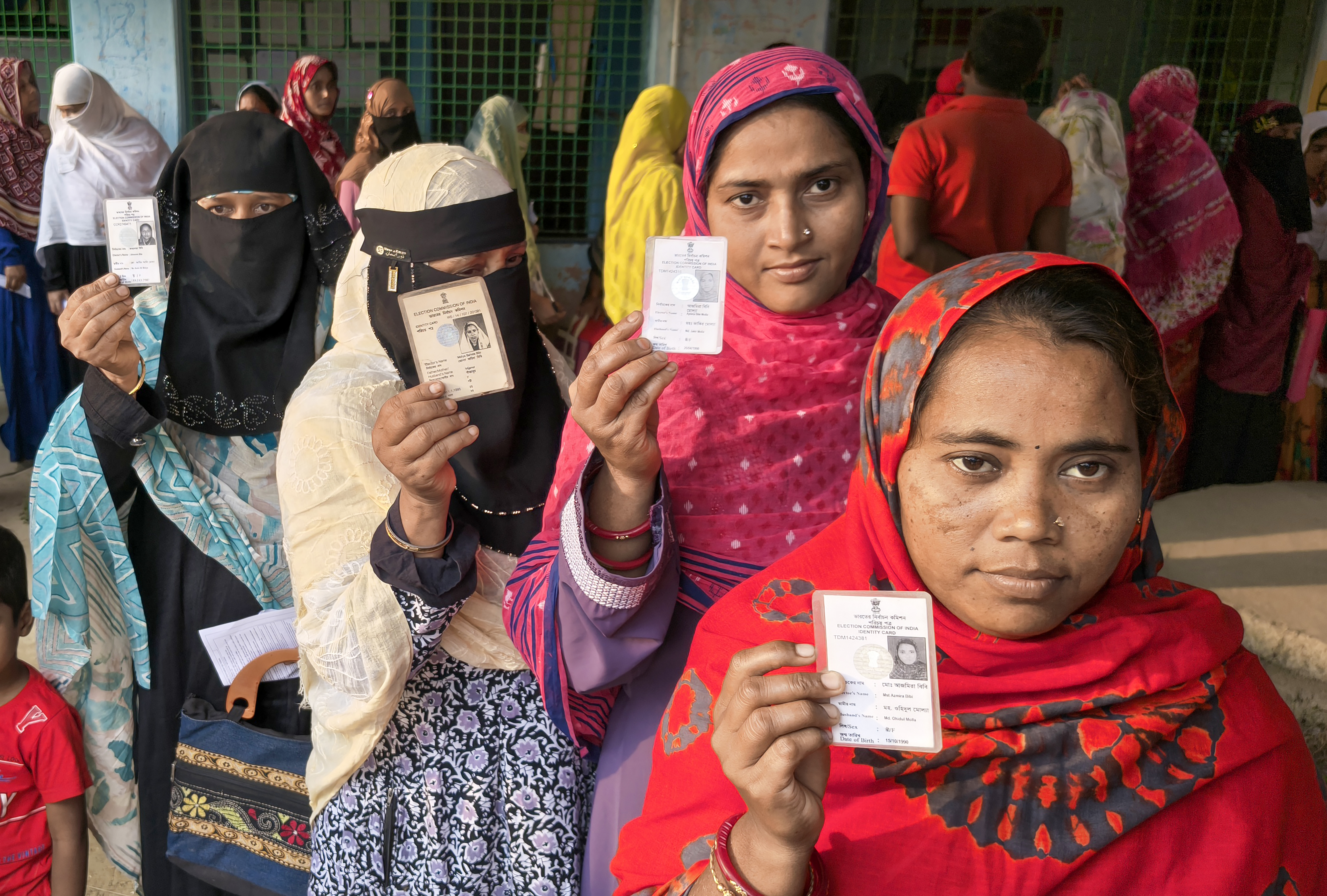 Re-polling in South 24 Parganas at Magrahat and Diamond Harbour booths Re-polling in South 24 Parganas at Magrahat and Diamond Harbour booths