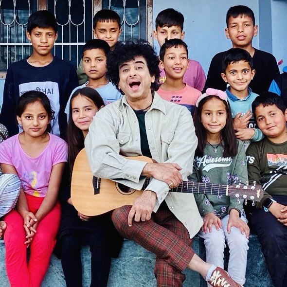 Palash Sen behind the scenes of Jaane Khuda music video in Bir Palash Sen behind the scenes of Jaane Khuda music video in Bir