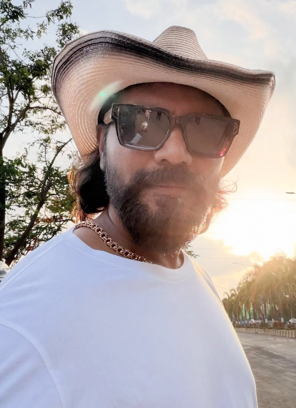 Remo D'Souza lauds Riteish Deshmukh vision in Raja Shivaji film Remo D'Souza lauds Riteish Deshmukh vision in Raja Shivaji film