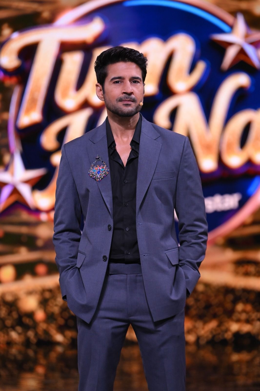 Rajeev Khandelwal smiling while speaking about his struggle days Rajeev Khandelwal smiling while speaking about his struggle days