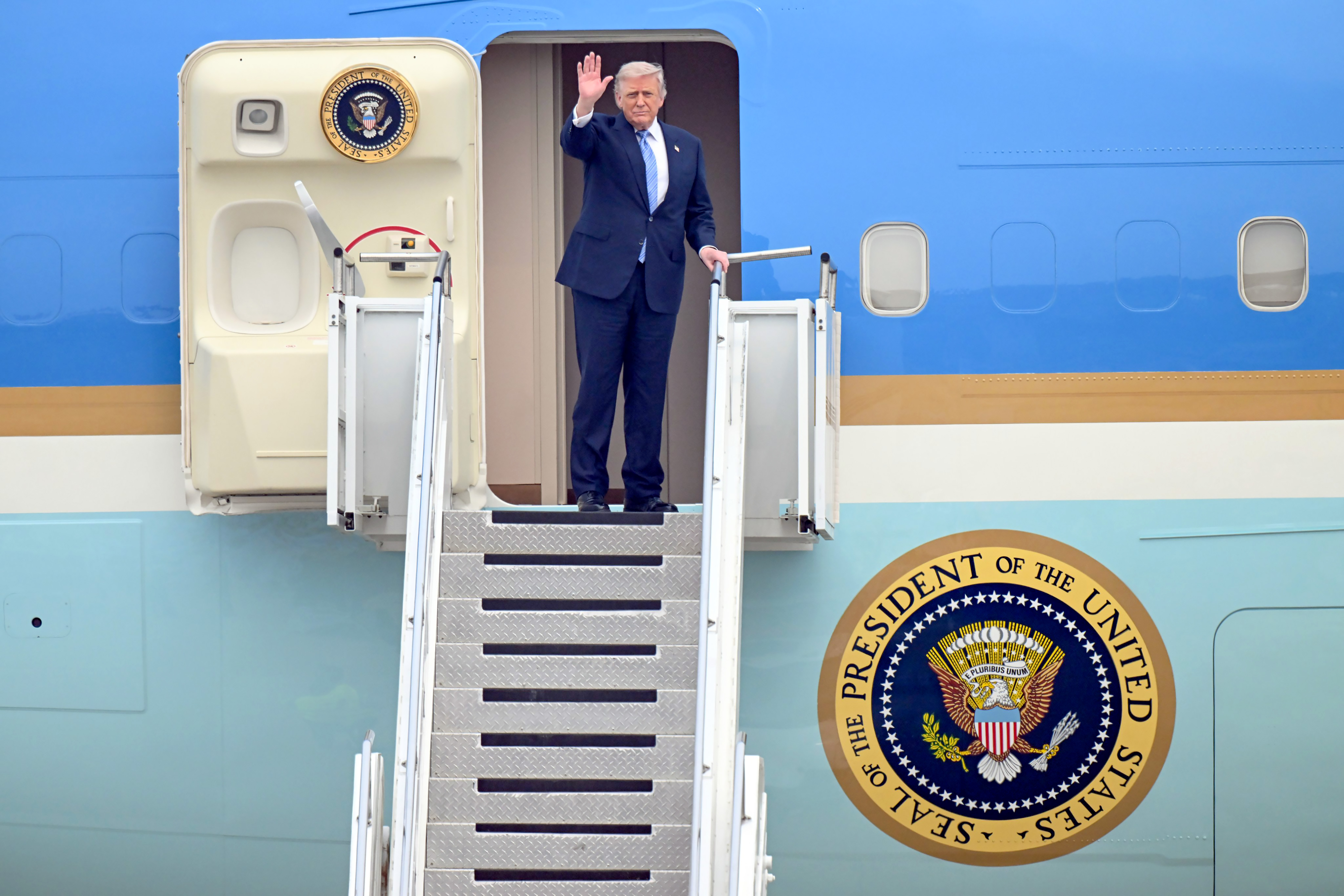 Donald Trump urges Pakistan to sign Abraham Accords recognizing Israel Donald Trump urges Pakistan to sign Abraham Accords recognizing Israel