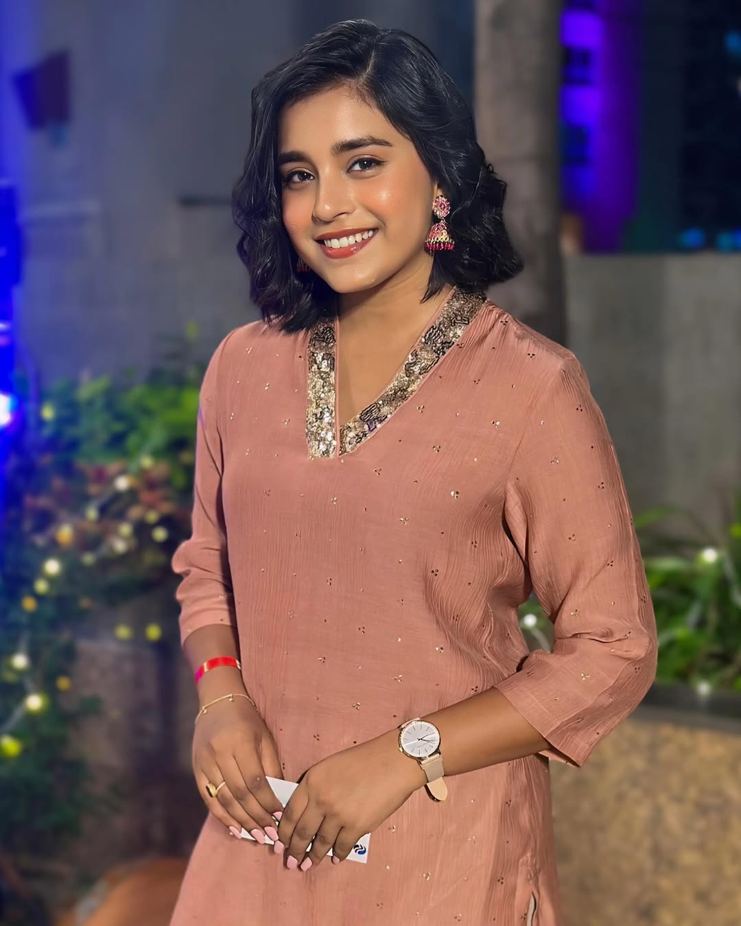 Sumbul Touqeer speaking about long working hours in television Sumbul Touqeer speaking about long working hours in television
