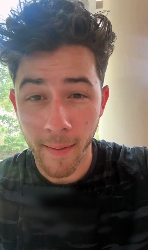 Nick Jonas emotional while watching The Lion King with his daughter Nick Jonas emotional while watching The Lion King with his daughter