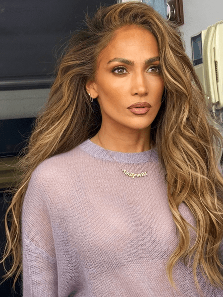 Jennifer Lopez emotional about twins graduation on Jimmy Kimmel Jennifer Lopez emotional about twins graduation on Jimmy Kimmel