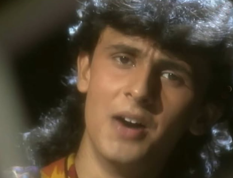 Sonu Nigam flashback from Bewafa Sanam recording in 1993 at Filmistan Studio Sonu Nigam flashback from Bewafa Sanam recording in 1993 at Filmistan Studio