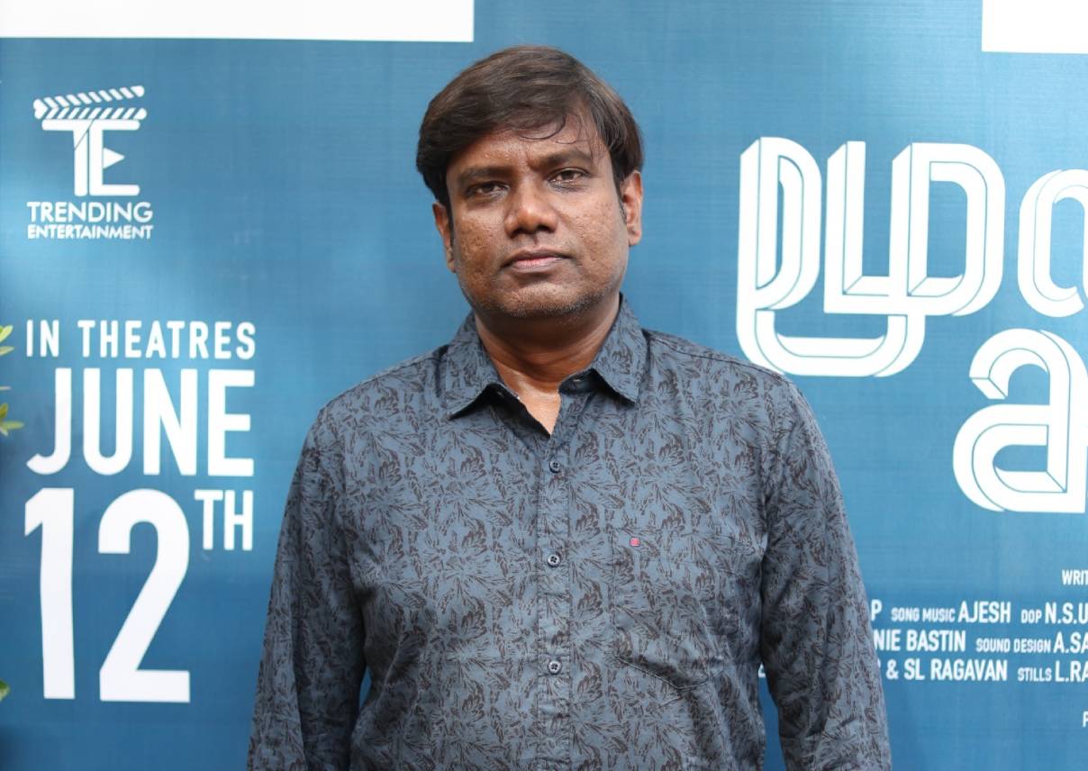 Moondram Kan open-ended climax movie poster with Vidharth and cast Moondram Kan open-ended climax movie poster with Vidharth and cast