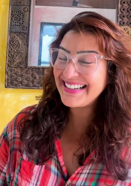 Shilpa Shinde holding FIR copy in sexual allegation case Shilpa Shinde holding FIR copy in sexual allegation case