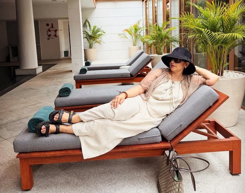 Manisha Koirala enjoying me-time at a wellness retreat Manisha Koirala enjoying me-time at a wellness retreat