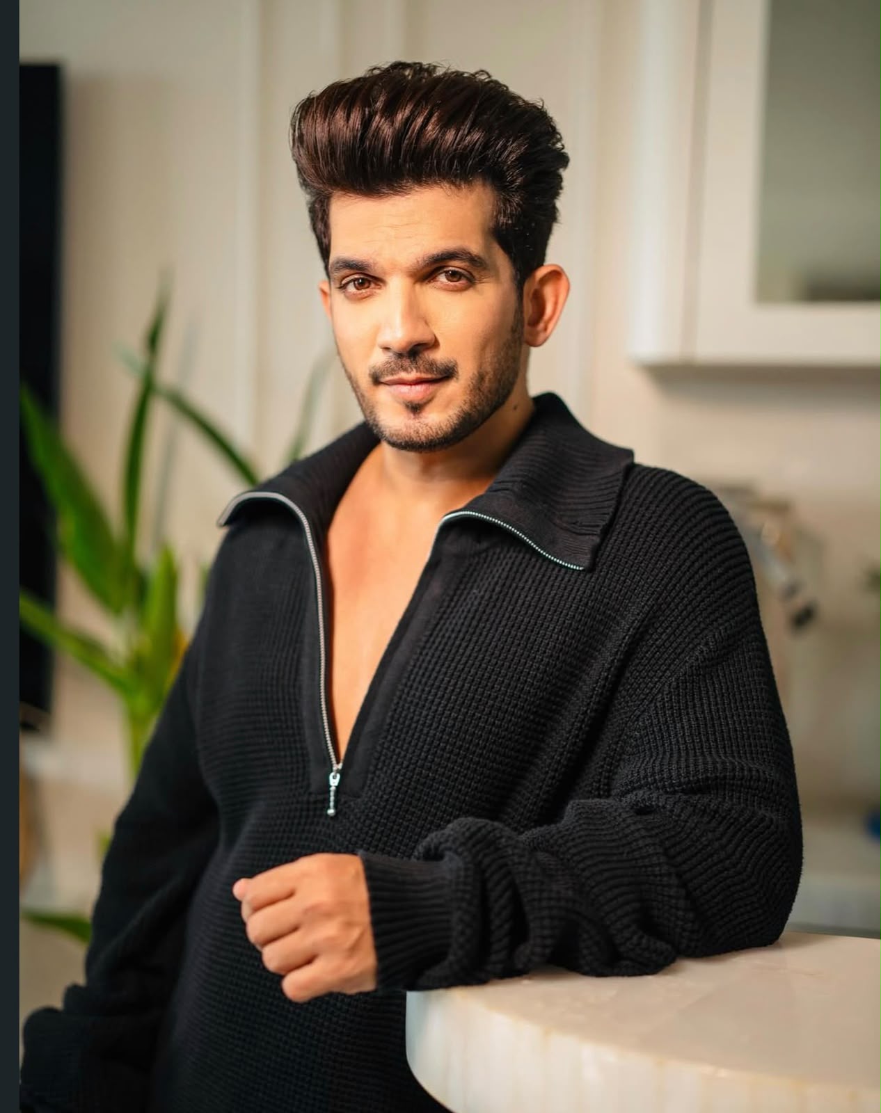 Arjun Bijlani discussing why TV is more traditional than OTT and films Arjun Bijlani discussing why TV is more traditional than OTT and films