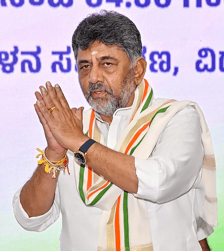 DK Shivakumar oath ceremony at Glass House in Lok Bhavan DK Shivakumar oath ceremony at Glass House in Lok Bhavan
