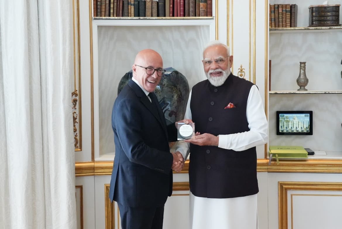 PM Narendra Modi with Nice Mayor Eric Ciotti during France visit PM Narendra Modi with Nice Mayor Eric Ciotti during France visit
