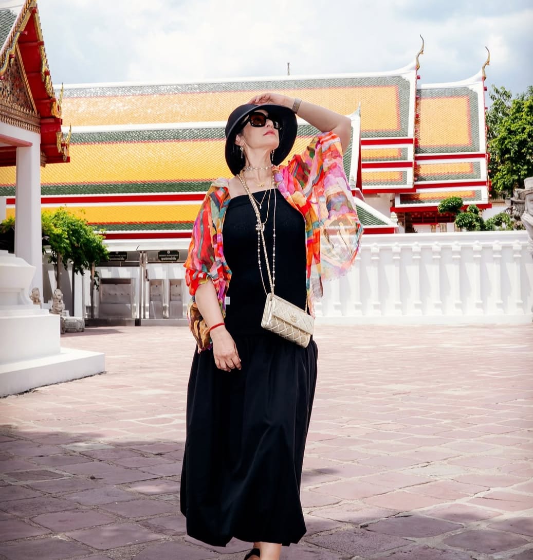 Manisha Koirala Thailand diaries self-acceptance pose in black dress Manisha Koirala Thailand diaries self-acceptance pose in black dress