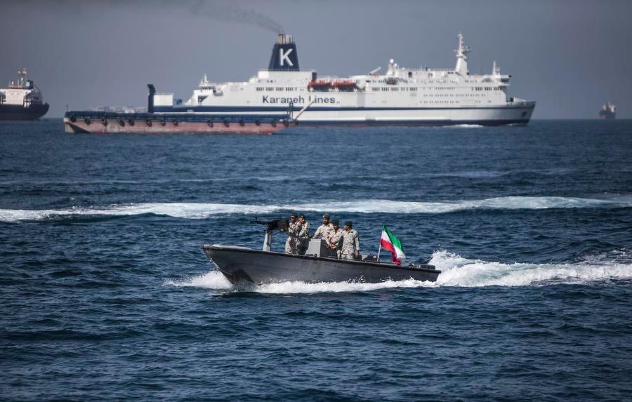Strait of Hormuz permit and registration rules for ships Strait of Hormuz permit and registration rules for ships