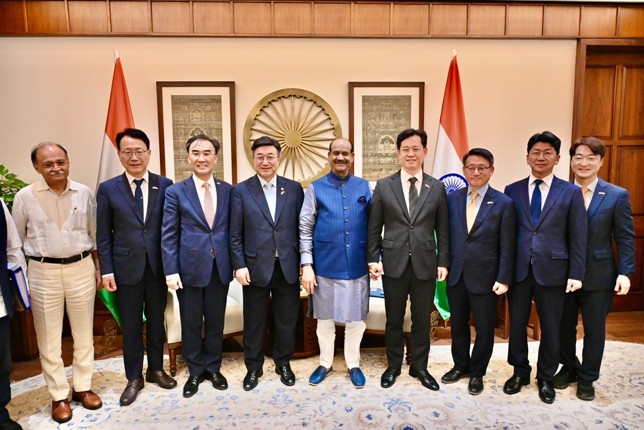 South Korea delegation meeting Lok Sabha Speaker Birla at Parliament House South Korea delegation meeting Lok Sabha Speaker Birla at Parliament House