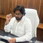 Deputy CM Pawan Kalyan paying tribute to director Bharathiraja Deputy CM Pawan Kalyan paying tribute to director Bharathiraja