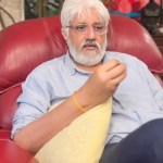 Vikram Bhatt during Haunted 3D promotions praising PM Modi as hero Vikram Bhatt during Haunted 3D promotions praising PM Modi as hero
