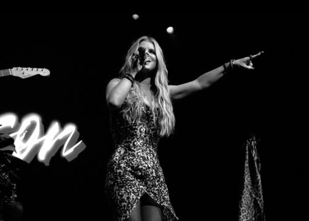 Jessica Simpson DMs open verified users celebrity news Jessica Simpson DMs open verified users celebrity news