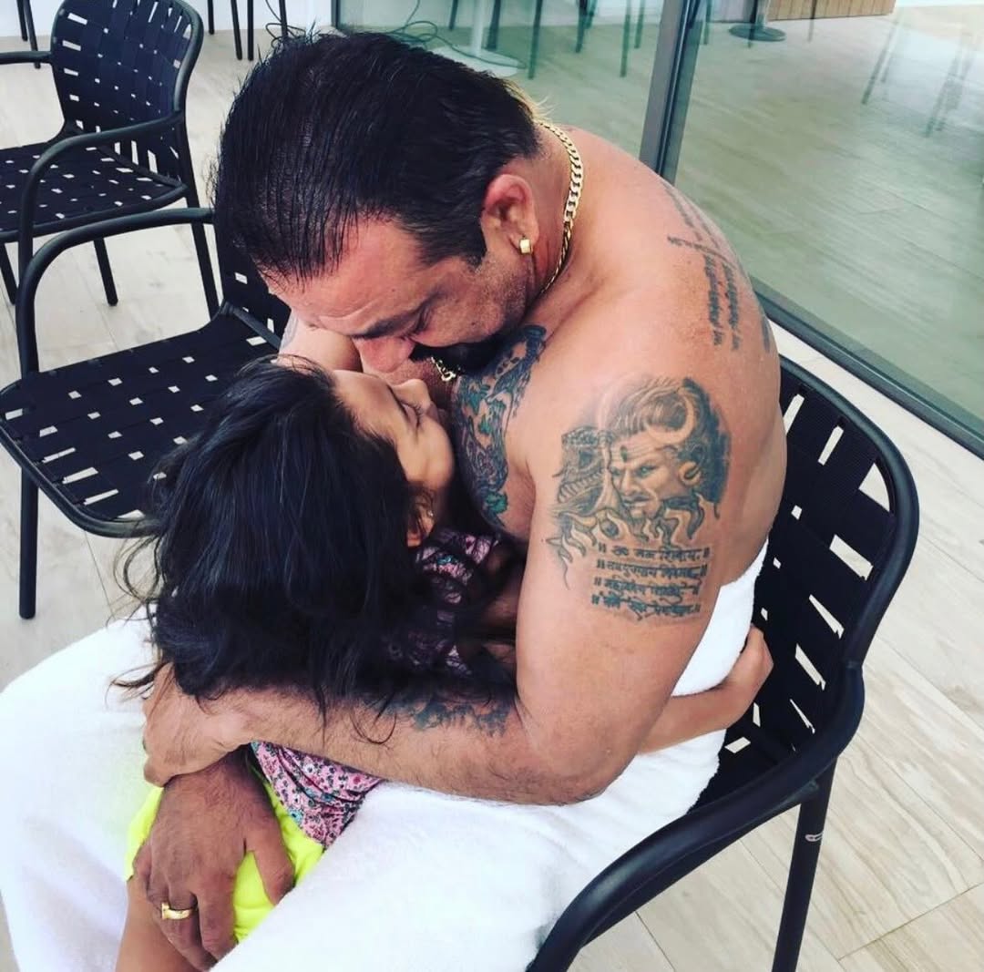 Sanjay Dutt with daughter Iqra in a warm moment Sanjay Dutt with daughter Iqra in a warm moment
