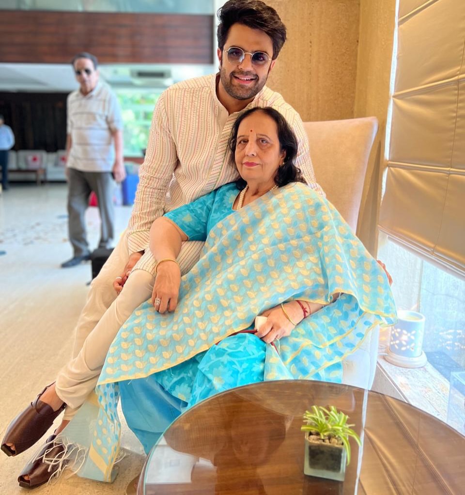 Maniesh Paul with his mother in a touching tribute image Maniesh Paul with his mother in a touching tribute image