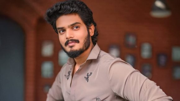 ఆకాష్ పూరి, పూరి జగన్నాథ్ కాంబోలో రాబోయే షాకింగ్ చిత్రం! ఆ డిజాస్టర్ సినిమా రీమేక్ చేయబోతున్నారా? ఆకాష్ పూరి, పూరి జగన్నాథ్ కాంబోలో రాబోయే షాకింగ్ చిత్రం! ఆ డిజాస్టర్ సినిమా రీమేక్ చేయబోతున్నారా?