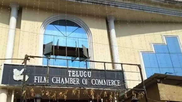 ఫిలిం ఛాంబర్కు కొత్త అధ్యక్షుడు ఖరారు! కీలక బాధ్యతల్లోకి వీరే. ఫిలిం ఛాంబర్కు కొత్త అధ్యక్షుడు ఖరారు! కీలక బాధ్యతల్లోకి వీరే.
